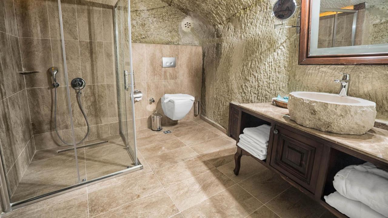 Taksim Daimon Suites Istanbul Bagian luar foto