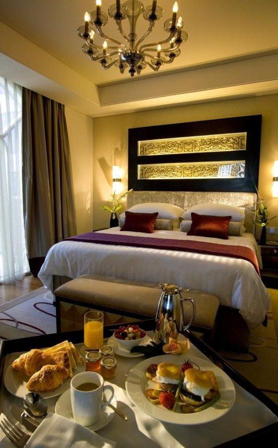 Taksim Daimon Suites Istanbul Bagian luar foto